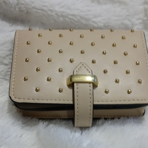 Handbags - ✴️3/$15✴️ Small gold studded hand clutch